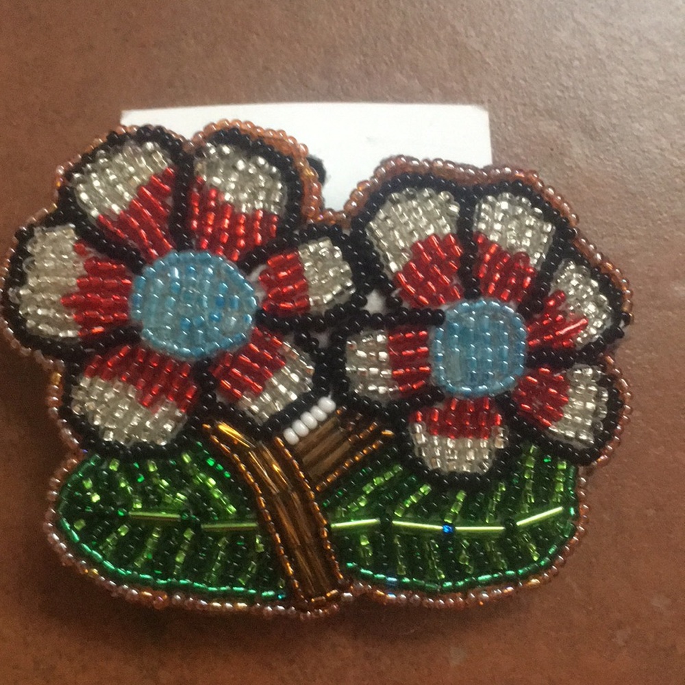Handcrafted:Artisan/Artesano Bohemian Barettes CR